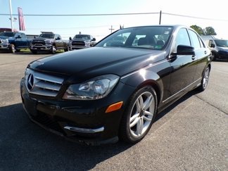 Used 2012 Mercedes-Benz C 300 4MATIC Sedan image 1