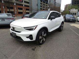 Used 2023 Volvo C40 P8 Recharge Ultimate image 1