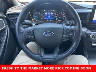 Used 2020 Ford Explorer XLT image 1