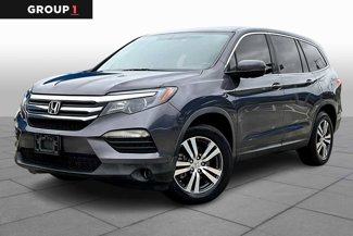 Used 2017 Honda Pilot EX image 1