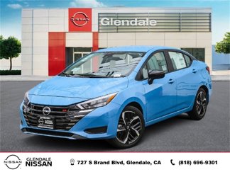 New 2025 Nissan Versa SR w/ Trunk Package image 1
