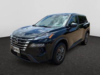 Used 2024 Nissan Rogue S image 1