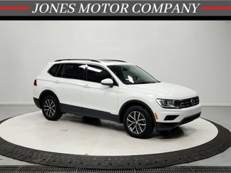 Used 2019 Volkswagen Tiguan SE w/ Panoramic Sunroof Package image 1