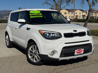 Used 2019 Kia Soul + image 1