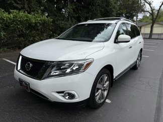 Used 2014 Nissan Pathfinder Platinum w/ Platinum Premium Package image 1