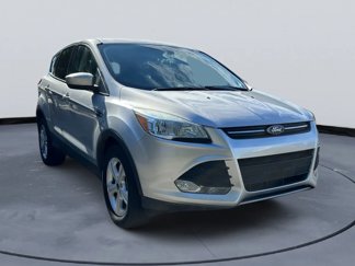 Used 2015 Ford Escape SE image 1