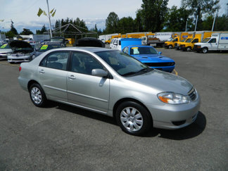 Used 2004 Toyota Corolla LE image 1