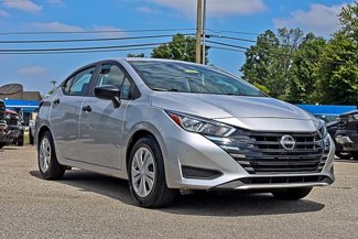 Used 2024 Nissan Versa S image 1