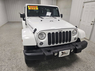 Used 2016 Jeep Wrangler Rubicon image 1