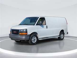 Used 2015 GMC Savana 2500 image 1