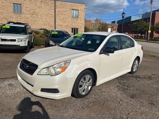 Used 2011 Subaru Legacy 2.5i image 1