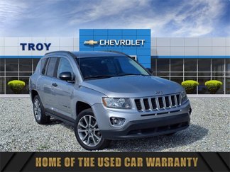 Used 2016 Jeep Compass Sport image 1