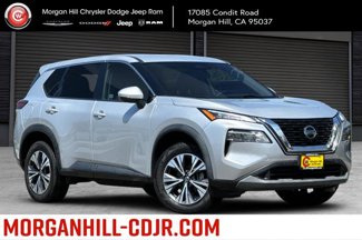 Used 2021 Nissan Rogue SV image 1