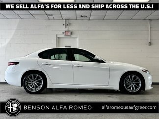 Used 2022 Alfa Romeo Giulia Sprint image 1