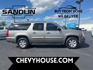 Used 2007 GMC Yukon XL SLT w/ SLT Preferred Equipment Group image 1