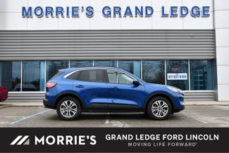 Used 2022 Ford Escape SEL image 1