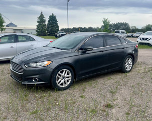 Used 2016 Ford Fusion SE w/ Equipment Group 202A image 1