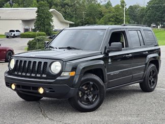 Used 2013 Jeep Patriot Sport image 1