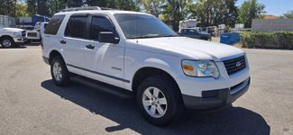 Used 2006 Ford Explorer XLS image 1