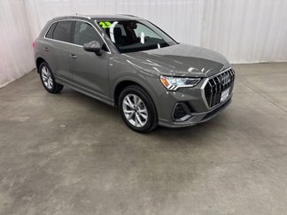Used 2023 Audi Q3 2.0T Premium image 1