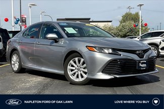 Used 2020 Toyota Camry LE image 1