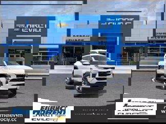 New 2025 Chevrolet Trax LS w/ LS Convenience Package image 1