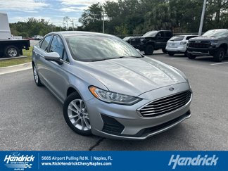 Used 2020 Ford Fusion SE image 1