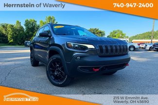 Used 2021 Jeep Cherokee Trailhawk image 1