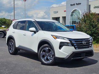 Used 2024 Nissan Rogue SV image 1