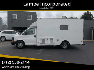 Used 2014 Chevrolet Express 3500 Extended image 1