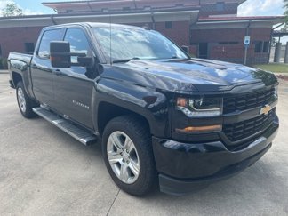 Used 2018 Chevrolet Silverado 1500 Custom w/ Custom Value Package image 1