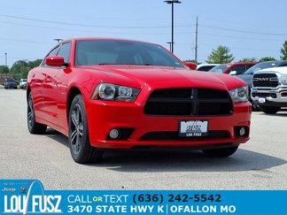 Used 2014 Dodge Charger R/T image 1