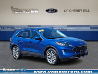 Used 2022 Ford Escape Titanium image 1