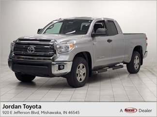 Used 2016 Toyota Tundra SR5 image 1
