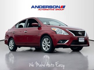 Used 2015 Nissan Versa SL image 1