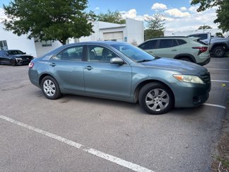 Used 2010 Toyota Camry image 1