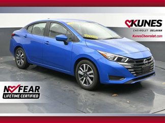 Used 2023 Nissan Versa SV image 1