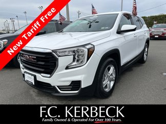 Certified 2022 GMC Terrain SLE image 1