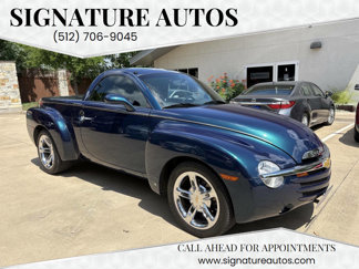 Used 2006 Chevrolet SSR w/ Preferred Equipment Group image 1