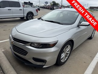 Used 2018 Chevrolet Malibu LT image 1