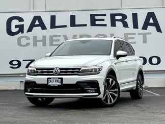 Used 2018 Volkswagen Tiguan SEL Premium w/ R-Line Package image 1