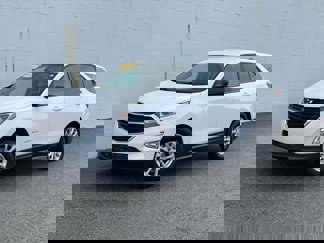 Used 2021 Chevrolet Equinox LS w/ LS Convenience Package image 1