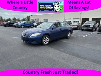 Used 2011 Toyota Camry LE image 1