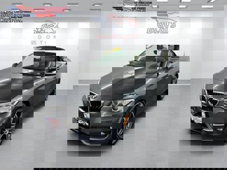 Used 2017 BMW 230i xDrive Convertible video 1