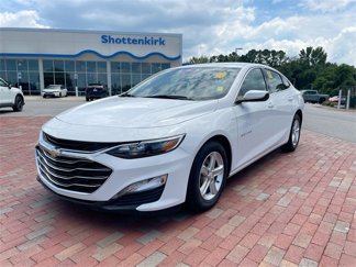 Used 2023 Chevrolet Malibu LT image 1