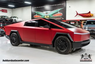 Used 2024 Tesla Cybertruck AWD Crew Cab image 1
