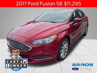 Used 2017 Ford Fusion SE image 1
