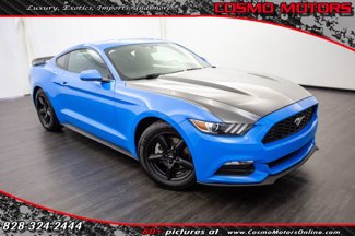 Used 2017 Ford Mustang Coupe image 1