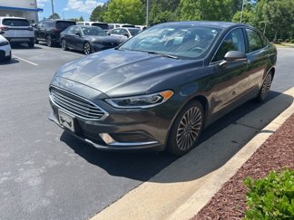 Used 2018 Ford Fusion SE w/ Fusion SE Technology Package image 1