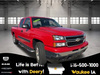 Used 2006 Chevrolet Silverado 1500 LT w/ Light Duty Power Package image 1